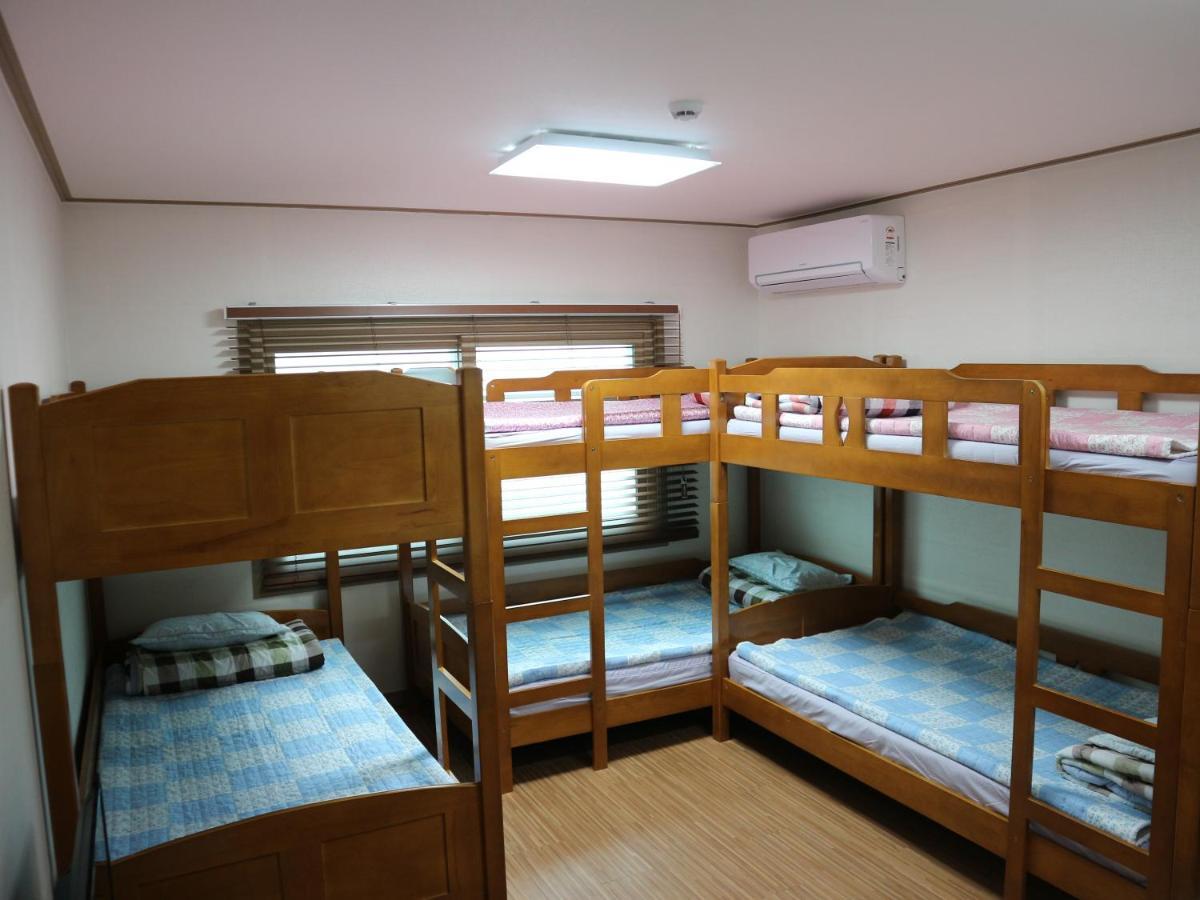Blue Island Guesthouse Seogwipo Exterior foto